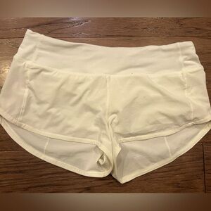 Lululemon Speed Up Shorts 2.5 inch